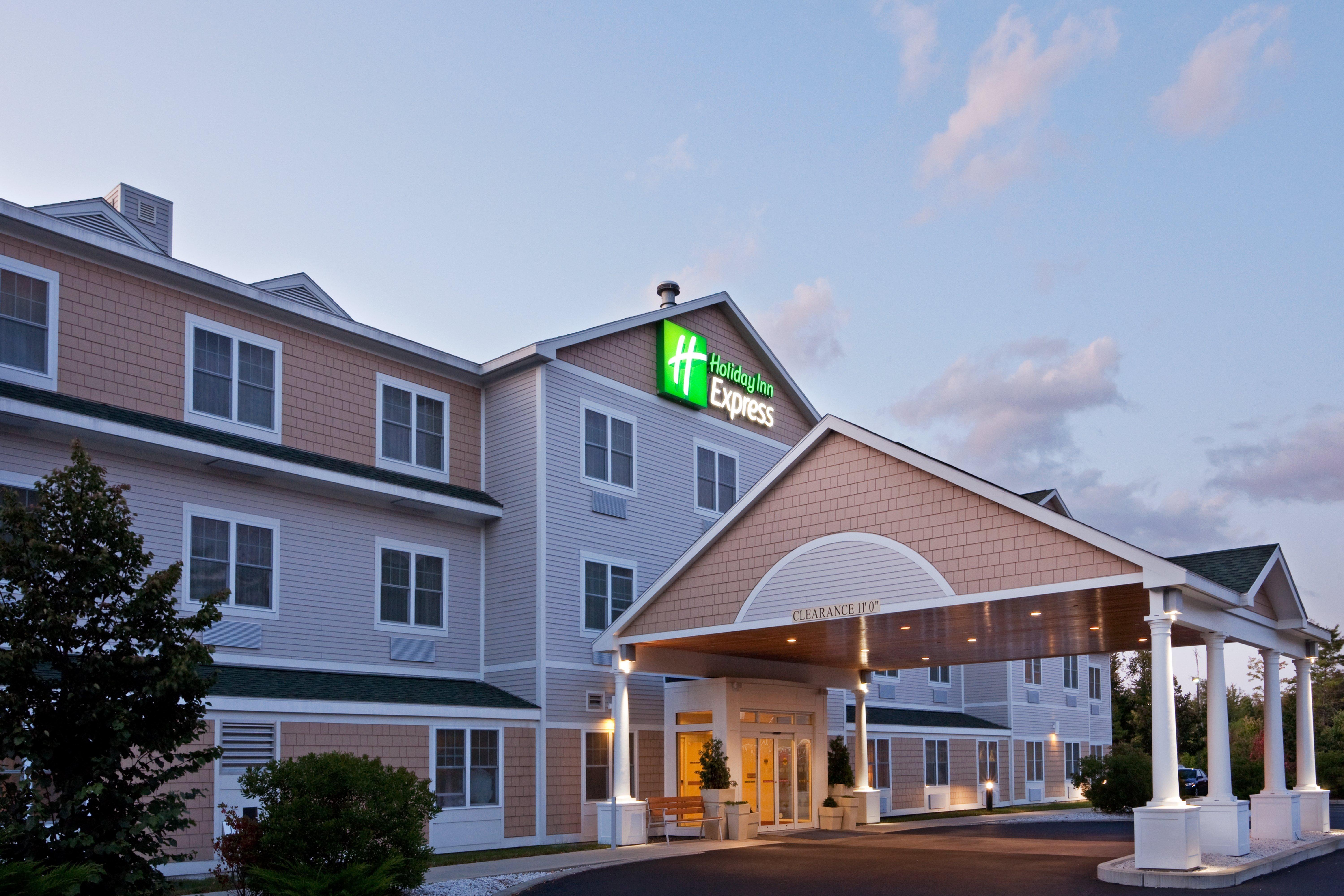 Holiday Inn Express Hotel & Suites Freeport, An Ihg Hotel Extérieur photo